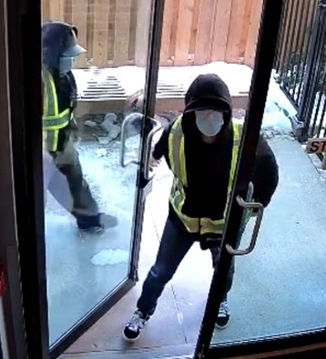 3 men arrested, accused of posing as construction workers to rob condo ...