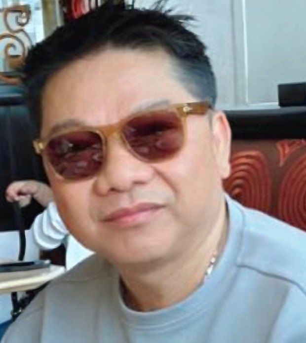 a man's face