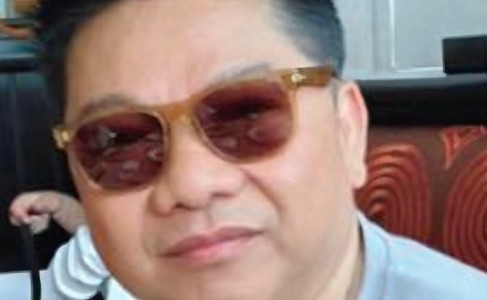a man's face