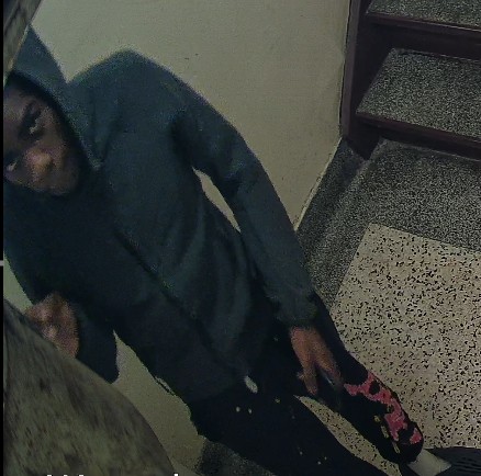 Image of outstanding suspect
